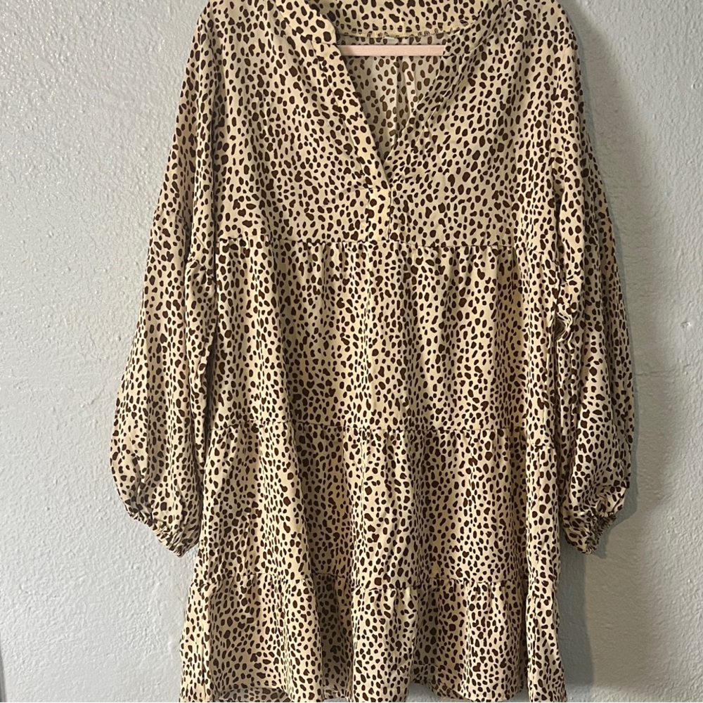 NWOT Size L Beige & Brown Animal Print Tiered Women's Dress